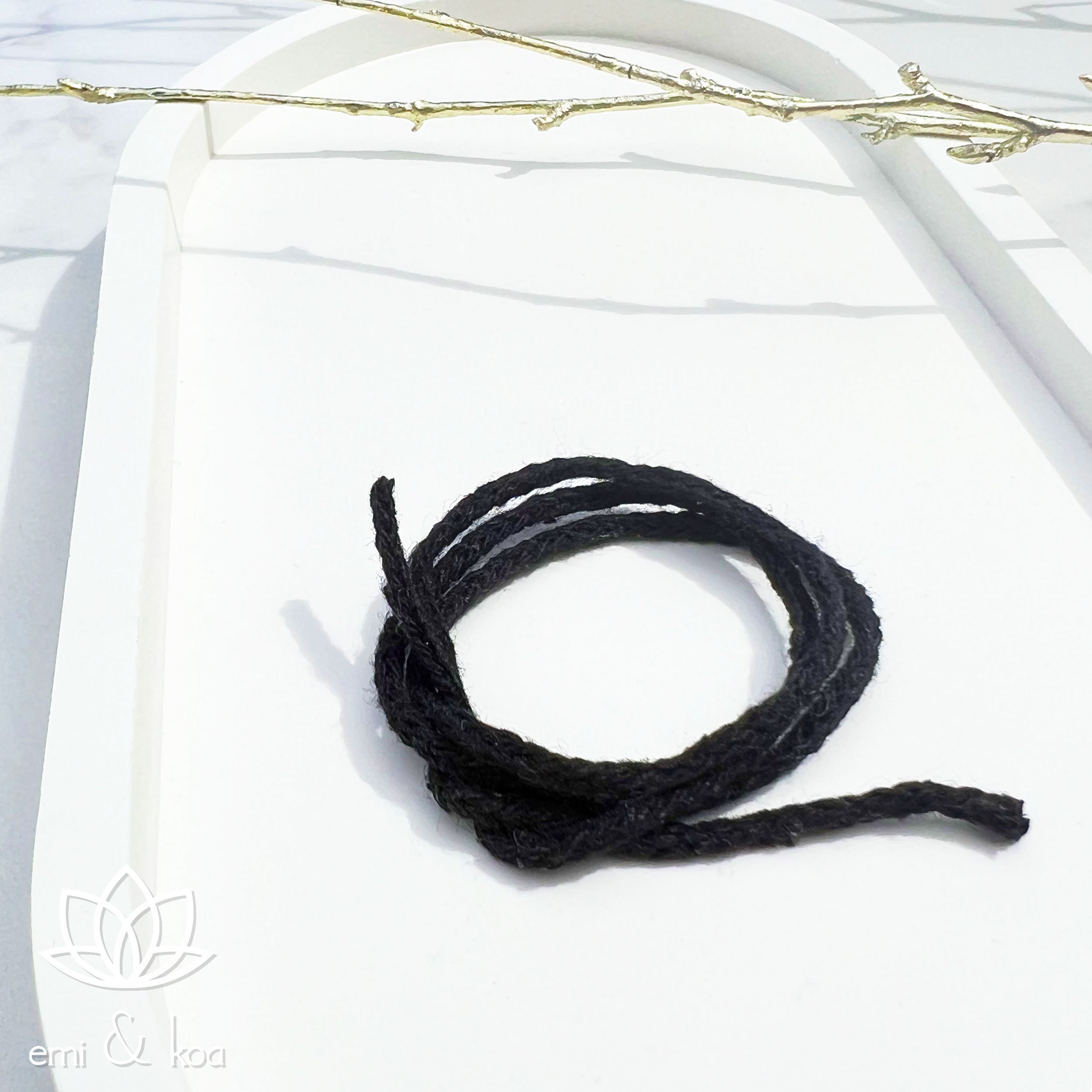 How tying black thread on your wrist can protect you from evil things? -  PujaShoppe Blog