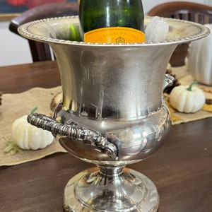 Vintage WM Rogers Silverplated Champagne/wine Chiller, Pedestal 