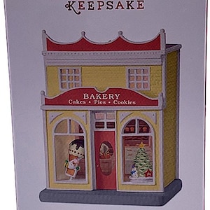 Hallmark Keepsake Korners 2017 Bakery Collectible Christmas Ornament in Box