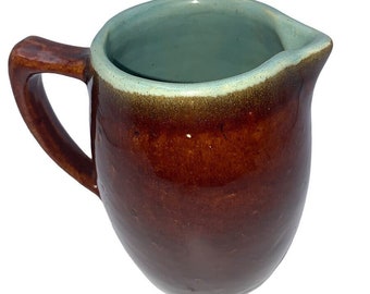 John B. Taylor COUNTRY FARE 5" Becher/Krug glasiert braun und grün mit Henkel