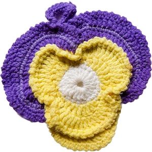 Vintage Handmade Crocheted Pansy Potholder/Hot Pad Trivet Purple Yellow