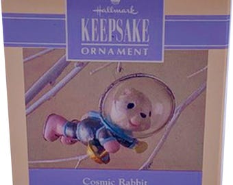 Adorno de Pascua Hallmark Keepsake de 1992, CONEJO CÓSMICO, conejito astronauta en caja de menta