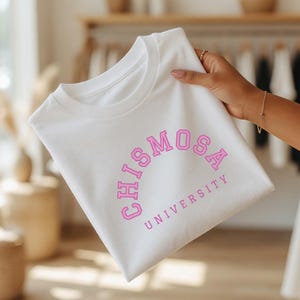 チスモサ大学、ラティーナTシャツ、ラティーナグラフィックTシャツ、ラティーナ経営企業、ラティーナギフト