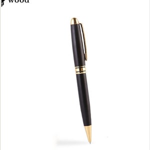 Stylo en bois Stylo à bille en bois Stylo gravé personnalisé Cadeau minimaliste Cadeaux pour lui Cadeau personnalisé Rotating Pen