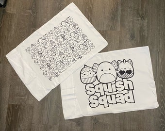 Squish Squad Kissenbezug Färbung Aktivität, Farbe für Ihren eigenen Kissenbezug, Squishmallow Kinder-Party-Aktivität, Mitbringsel