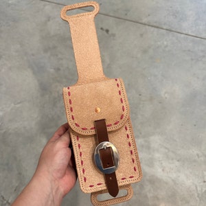Rough out pink buckstitched leather back cinch phone case