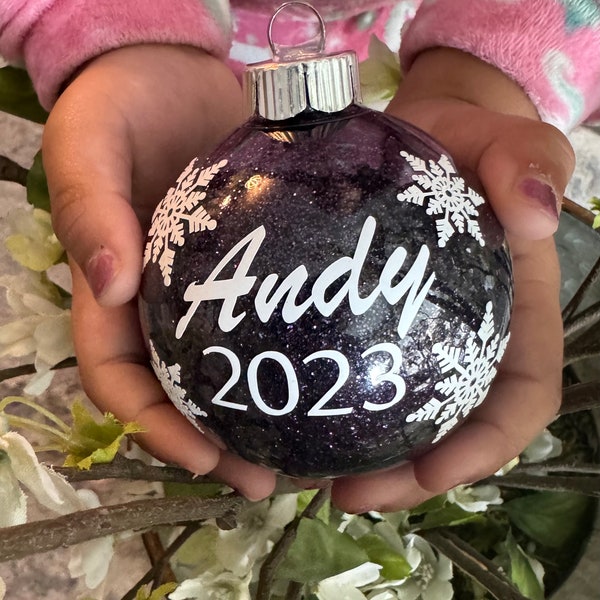 Personalized Christmas Ball Ornaments, Family Name Ornaments, Kids Ornaments,Gifts,Ornaments,Glitter Ornaments,Personalized Custom Ornaments