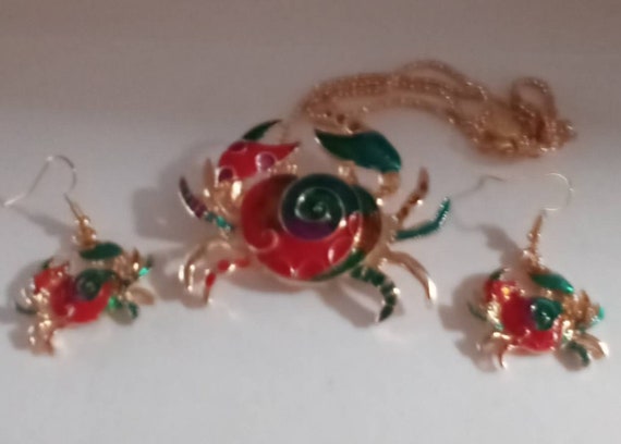Betsey johnson clearance crab earrings