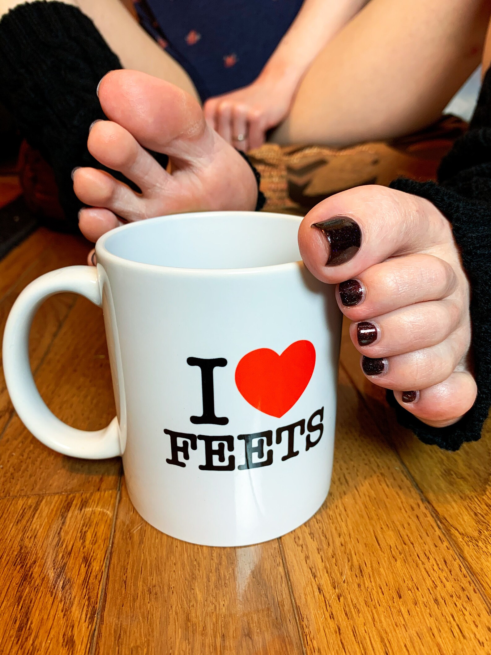 I Love Feet, Funny Foot Fetish Novelty Mug, Sexy Toes Deserve Sucking Funny Coffee Mug, Suck My