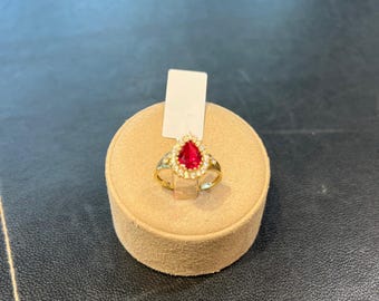 14 carat zircon colored stone ring