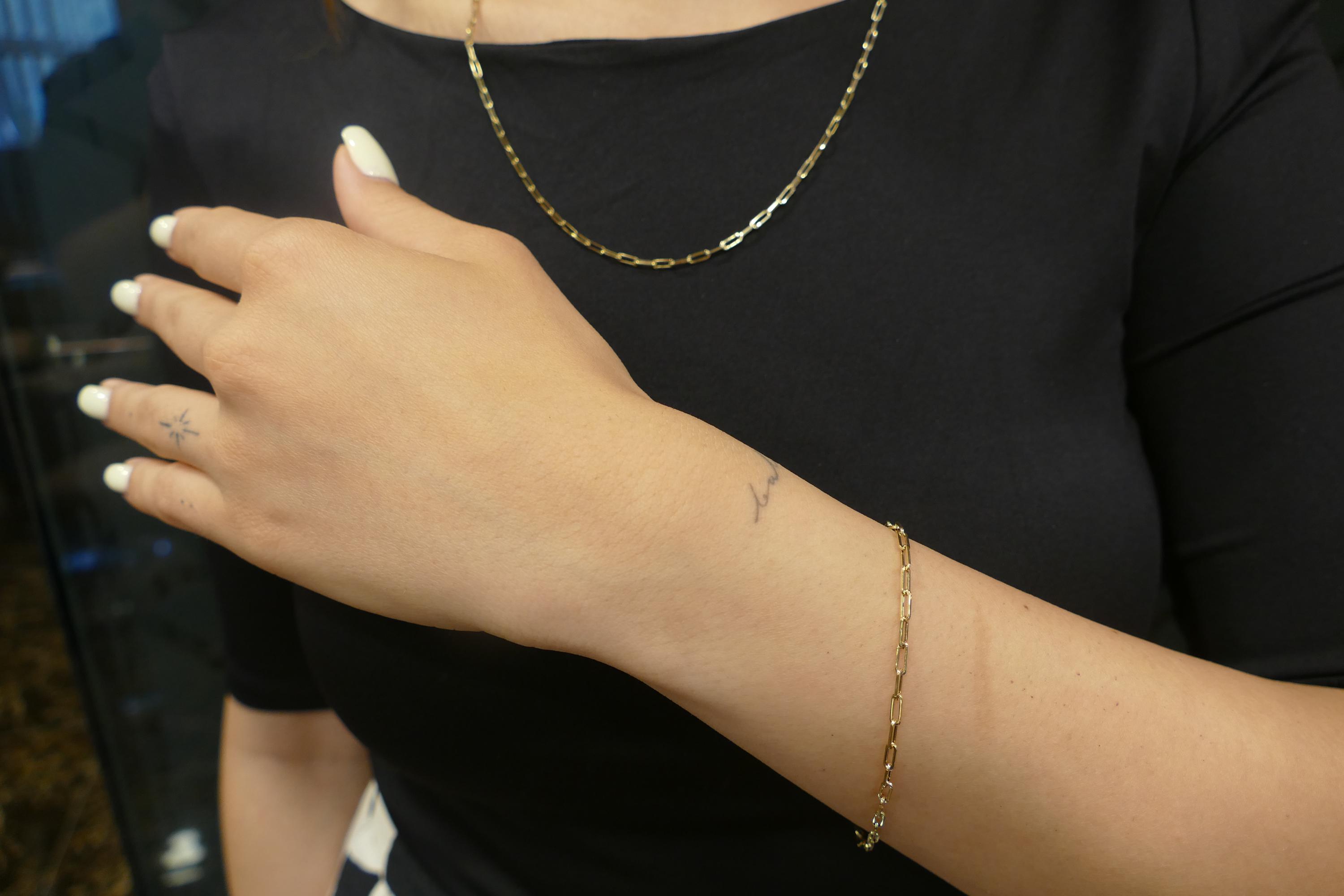 14 carat gold set necklace and bracelet