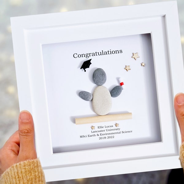 Graduation Gift, Pebble Art, Personalised Graduation Gift, Celebration Gift, Graduated Gift, Class of 2022, University Gift,Graduation Frame