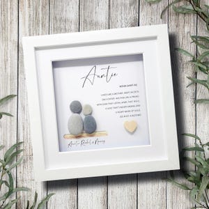 Personalised Auntie Pebble Art Frame – Gift from Niece or Nephew – Meaningful Aunt Quote – Custom Auntie Present – Framed Birthday Auntie