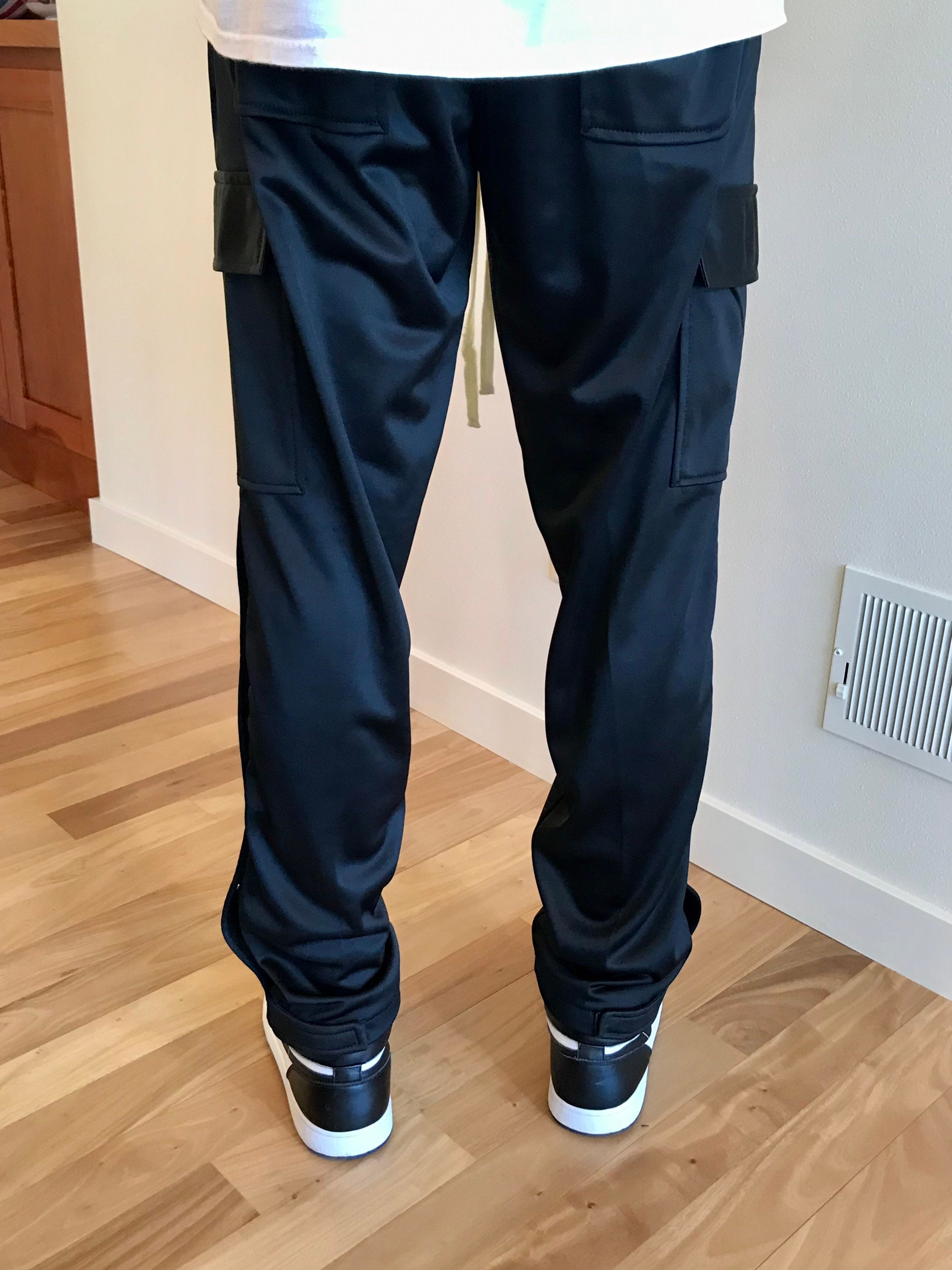 snap cargo pants mens