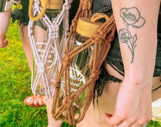 Water Bottle Holder | Macrame Bottle Sling | Water Bottle Carrier | Macrame bag | Macrame Wine Holder