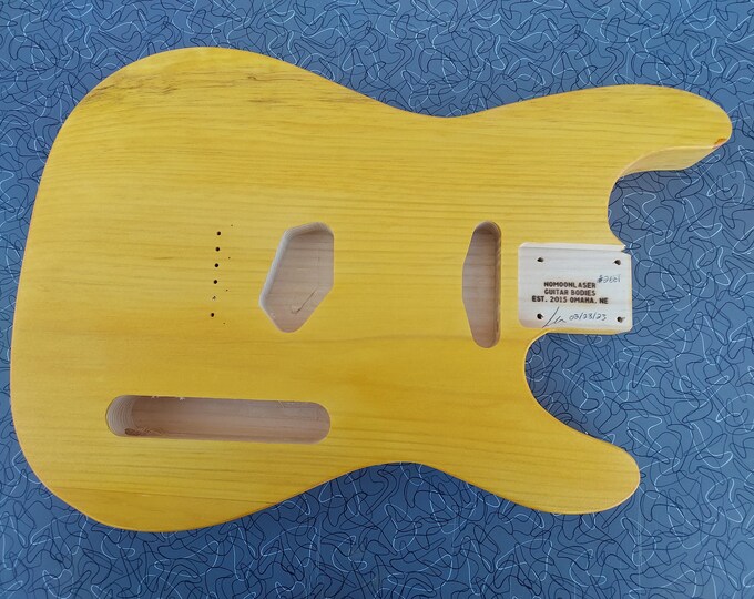 Guitar Body Stratocaster/telecaster Hybrid Style Nitro Finish