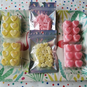Vegan wax melt heart bars, cherry almond!