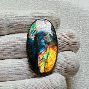 驚くほどユニークなマルチレアファイアラブラドライト宝石、シルバーペンダントジュエリーメイキングストーン、45X23X5 mm 49カートルースストーン