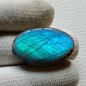 AAA+++Top Unique Rare Blue Fire Labradorite Cabochon, Silver Pendant Jewelry Making Stone, 30X18X6 mm 30 Cart Loose Gemstone