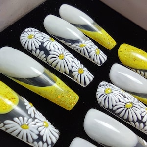 Chamomile Press On Nails: White, Yellow, and Floral French Tips