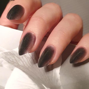 Black Cat claws, Short claw