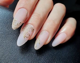 Handpainted Light Pink Matte Press On Nails: Golden 3D Design