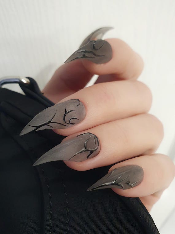 黒猫の爪型押しネイル：手描きのつけ爪 - Etsy 日本