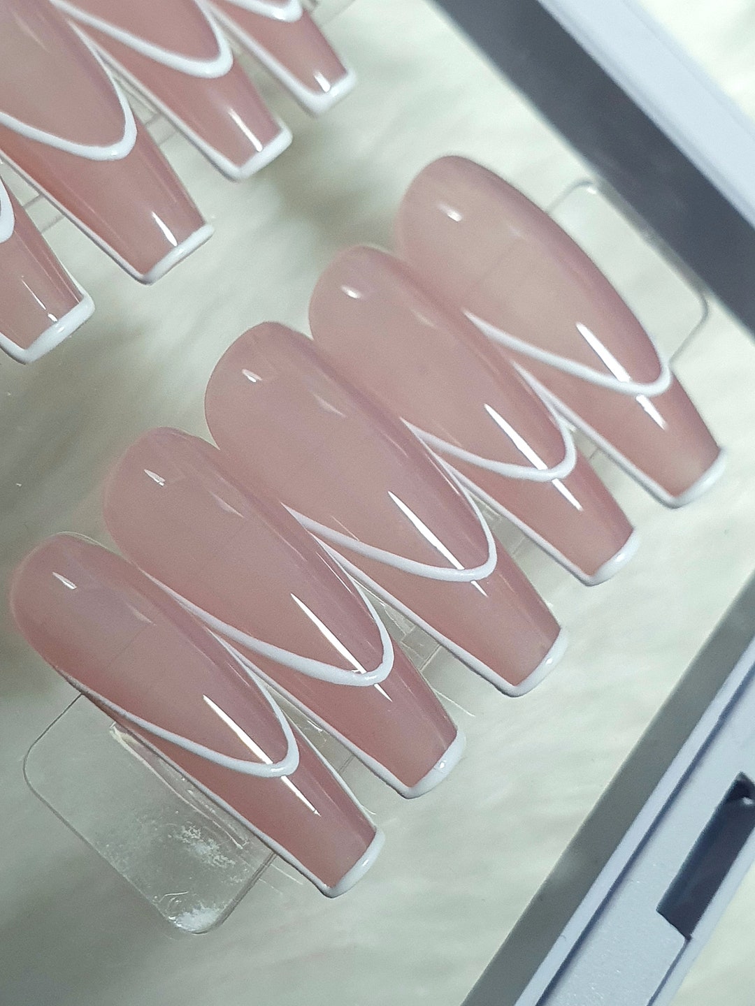 French Outline Nails White French Tip Outline Coffin Nails Minimalist