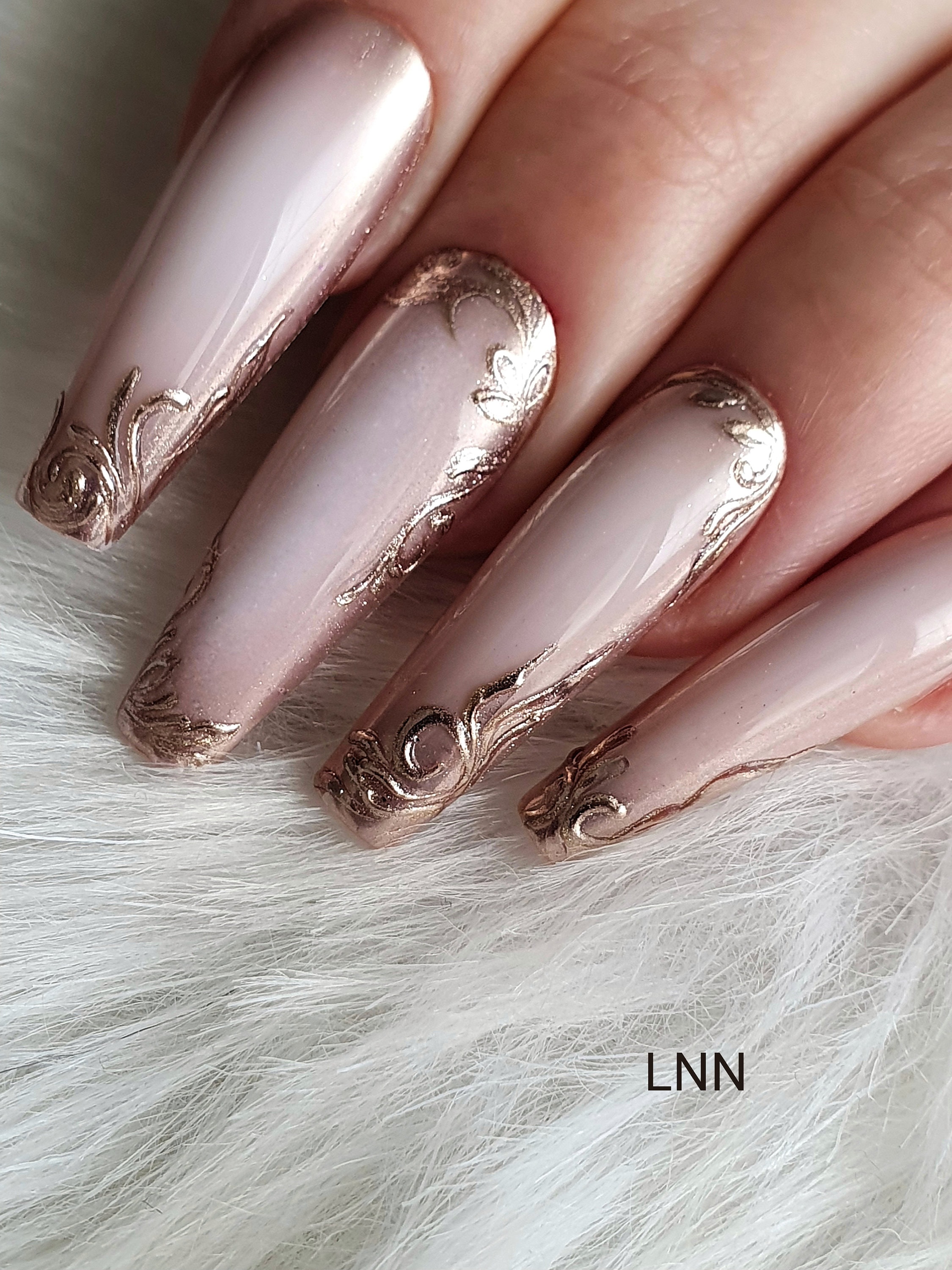 Rose Gold Nails Rose Gold Chrome Nails Ombre Nails Press on Nails Glue on  Fake Gift for Her Handmade Press Ons Wedding Nails Bridal Nails 