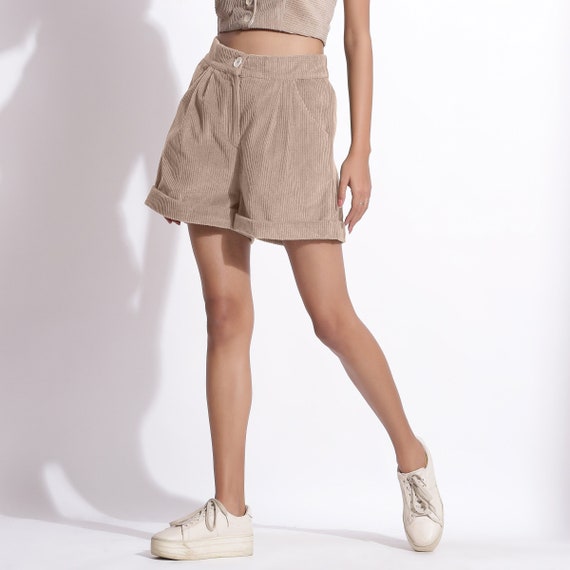 Plus size shop shorts india