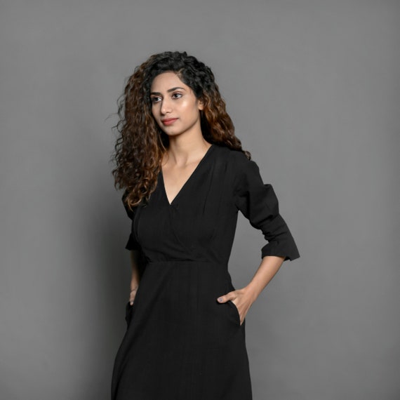 Black 100% Cotton Wrap Dress, Customizable Dress, Midi Dress, Pleated Dress with Pockets, Round Neck Dress, Plus Size, Petite, Tall etsw Black 100% Cotton Wrap Dress, Customizable Dress, Midi Dress, Pleated Dress with Pockets, Round Neck Dress, Plus Size, Petite, Tall etsw