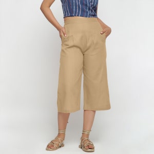 Beige High Rise Cotton Culottes, Solid Calf Length Culottes, Relaxed Fit Culottes Pant, Pant With Pockets