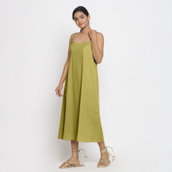 velvet strapless midi dress ruched velvet strapless midi dress in green gradient – Bella Galvan