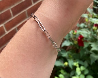 Stainless Steel Paperclip Chain Bracelet | Silver colored bracelet