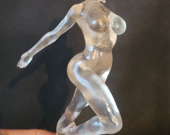 Halo-Inspired Spartan AI Female Weta Statue Replacement Figure