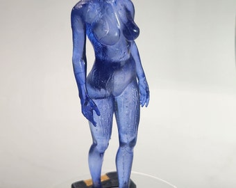 NIEUW Hi-Detail Halo-geïnspireerd AI-vrouwtje - Cosplay Size on Chip