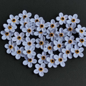 40 pezzi da 1,5 mmFiori di carta per quilling/lotto di fiori per quilling/fiori di carta per quilling per decorazioni di biglietti fatti a mano/abbellimenti floreali/biglietti quilling