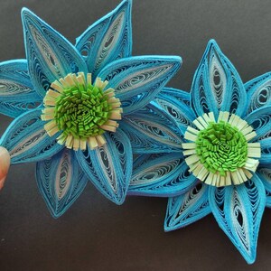 12 Stück Papier Quilling Blumen/Quilling Blumen Lot/Papier Quilling Blumen für die Kartenherstellung/Blumen Verschönerung/quilling Karten/quilling Kunst