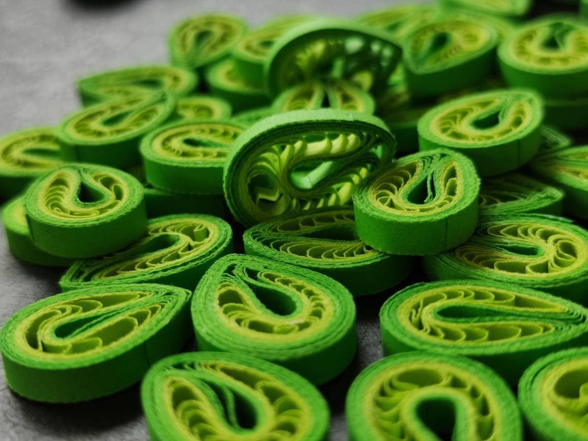 100 Paper Quilling Leaves Pack/handmade Leaves/set of Quilling Leaves