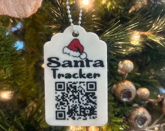 Santa tracker 3D printed keychain - Christmas ornament, Christmas keychain, Santa ornament