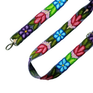 Schulter Jeans blau, Taschengurt mit bunten Blumen, Kameraband, Taschengurt verstellbar, mit Stickerei, marineblauer Gurt, mit bunter Stickerei
