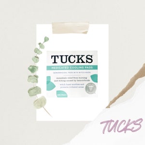 Pode incluir: Um pacote de TUCKS Medicated Cooling Pads para hemorroidas. O pacote &eacute; branco com detalhes azuis e verdes. O texto no pacote diz "TUCKS Medicated Cooling Pads Almofadas para hemorroidas com hamam&eacute;lis Al&iacute;vio imediato da queima e coceira causada por hemorroidas O hamam&eacute;lis acalma e protege as &aacute;reas irritadas 100 Almofadas".