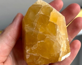 Gorgeous Golden Healer Point with Lots Of Hematoid from Brazil