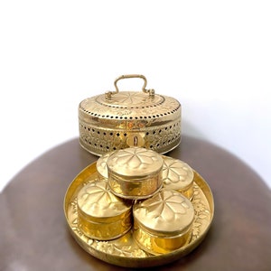 Indian Sindoor Dani Brass Box From Kerala - 19thC Indian Sindoor Dani Brass Box From Kerala - 19thC