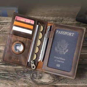 Travel Wallet Leather Passport Holder for Men Travel Wallet Women Passport Holder Personalized Travel Gift for Him Gift for Husband , Dad
