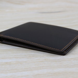 Personalised Genuine Leather Wallet for Men Anniversary Gift , Personalized Anniversary Gift for Him/Boyfriend/ Husband/ Dad/ Son/ Birthday.