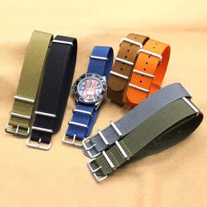 Premium Ribbed Nylon Watch Strap 20mm One Piece Replacement Watch Band 22mm Military Straps for Rolex/Tudor/Seiko/Omega/Oris