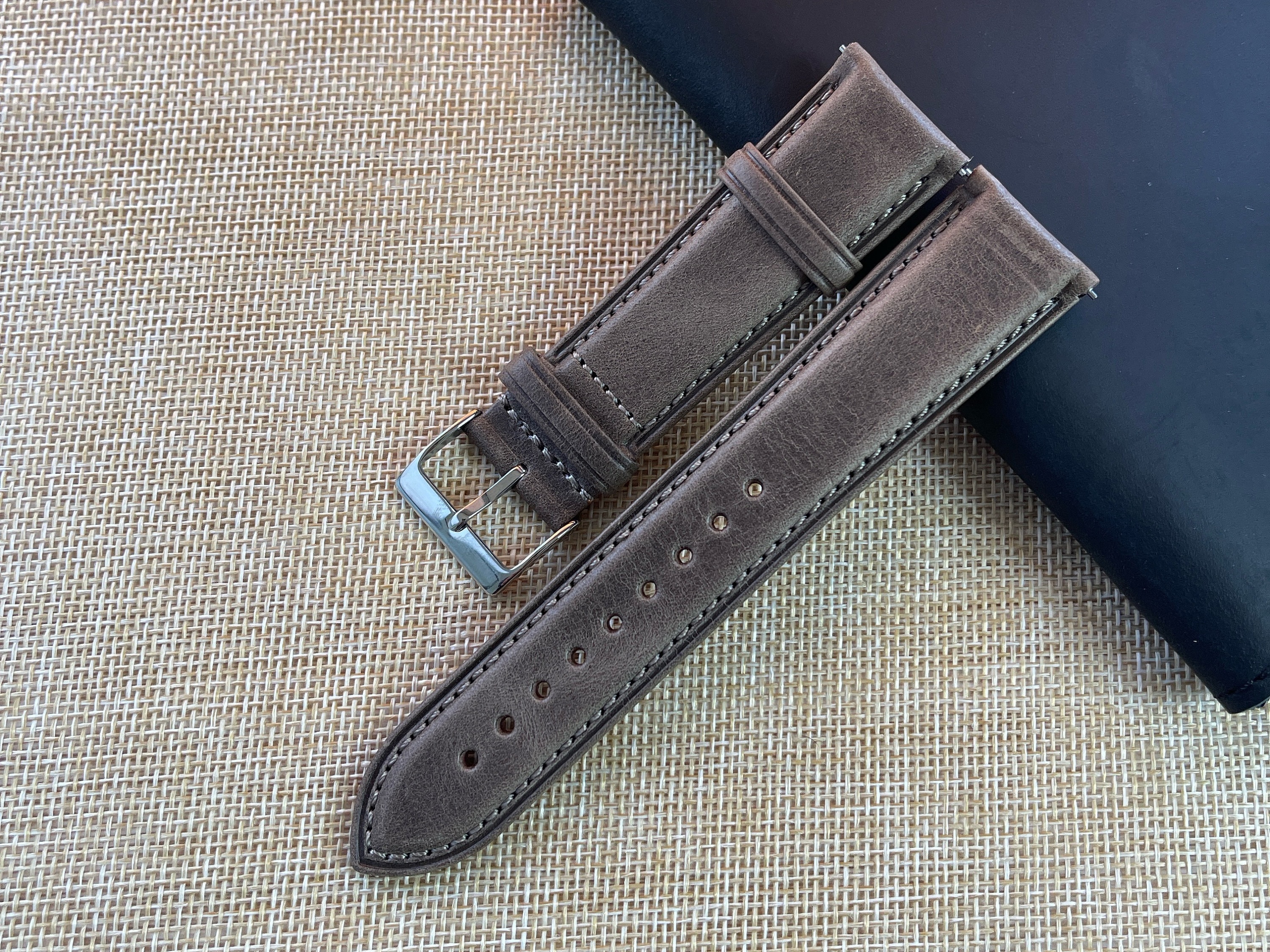 Uhrenarmband Aus Genarbtem Leder – Mit Schnellverschluss, Breiten 18-24 Mm, Wasserdicht & Leicht