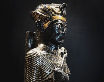 Egyptian King Tutankhamun, King Tut, Tutankhamun statuette- Handmade in Egypt