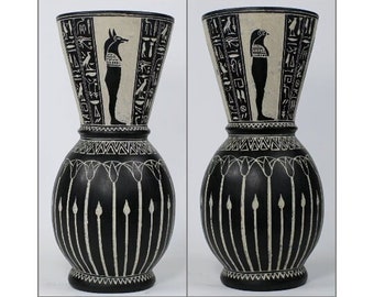 エジプトの石の花瓶 - エジプトで手彫り - 重厚な玄武岩の装飾花瓶